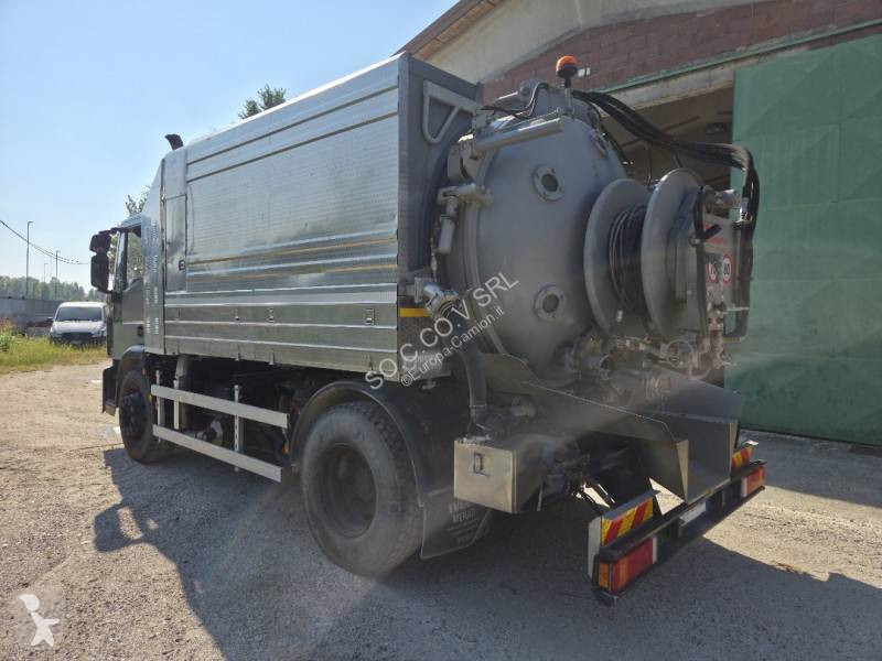 Vehículo de limpieza viaria Iveco 170 E 27