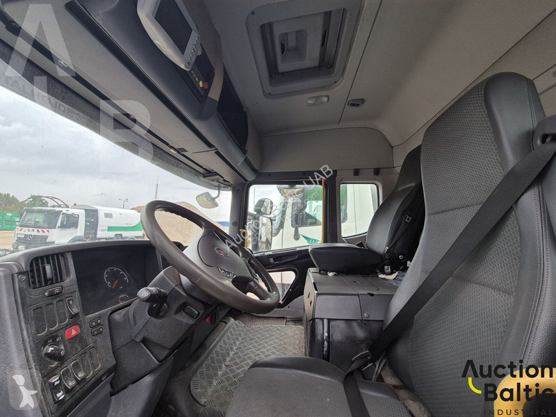 Utilaje pentru drumuri Scania 280