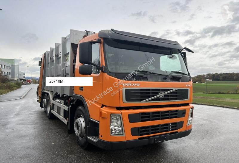 آلة لصيانة الطرق Volvo STUMMER