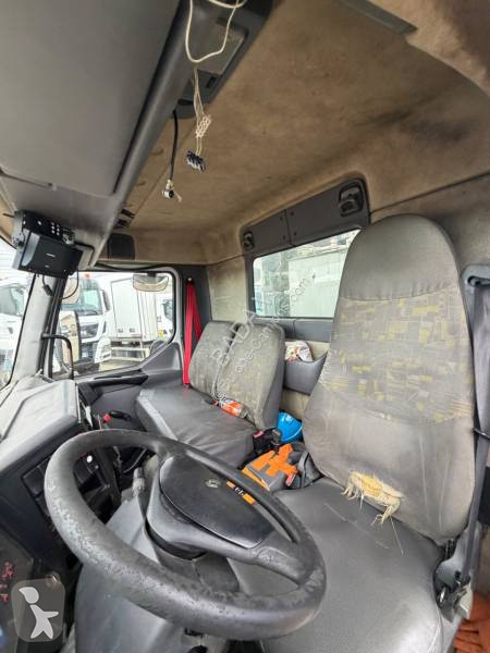 Renault 220 DCI road network trucks