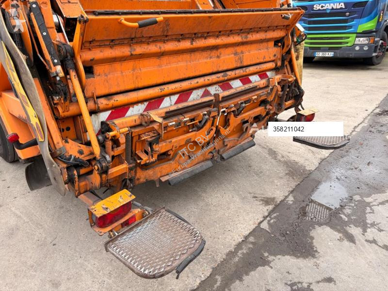 Útfenntartó-és-karbantartógép Iveco 310 6X2 TOP...