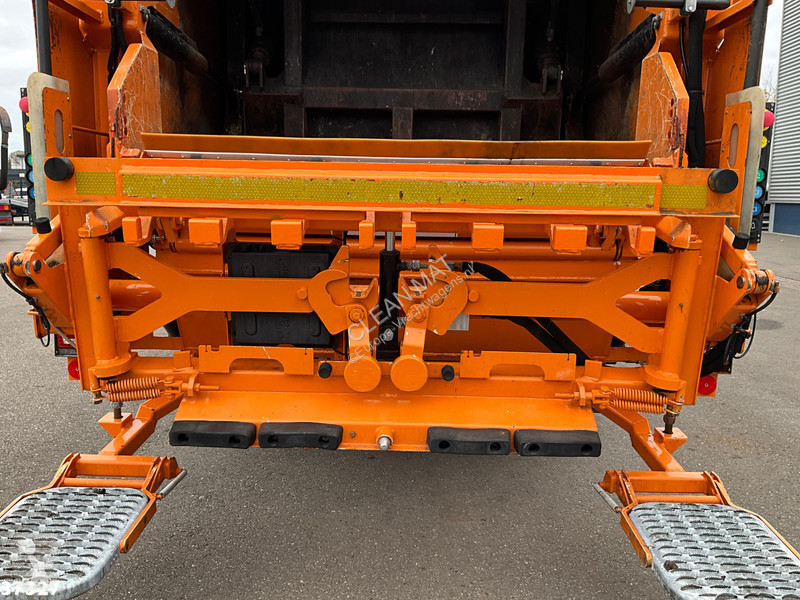 Коммунальная техника  Fuso 9C18 Euro 6 Geesink...