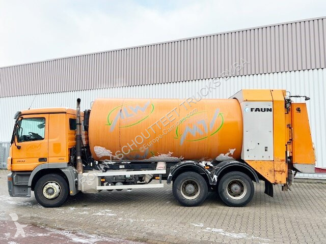 Silniční stroje Mercedes Actros 2632/41 6x4...