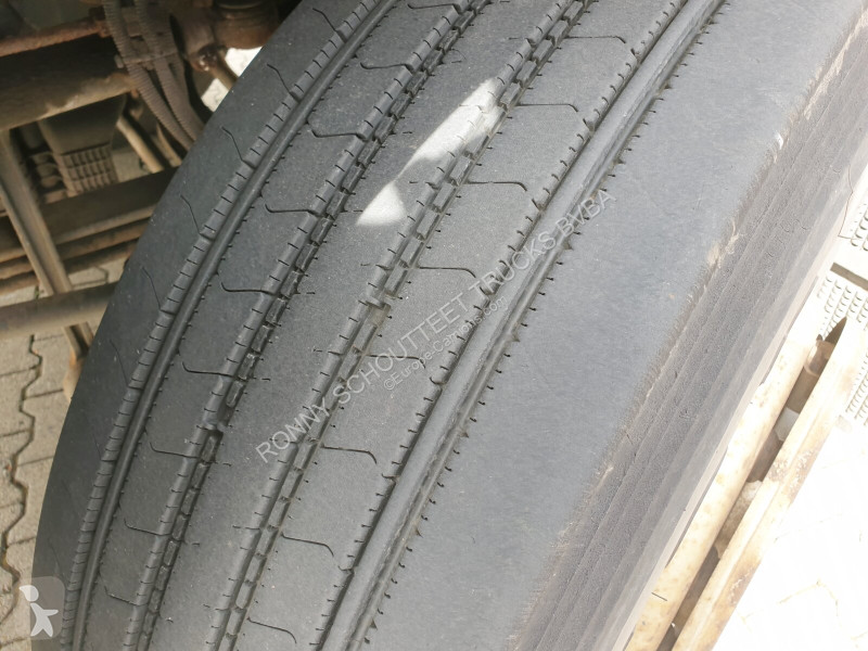 Engin de voirie Mercedes Actros 3236 L 8x2/6...
