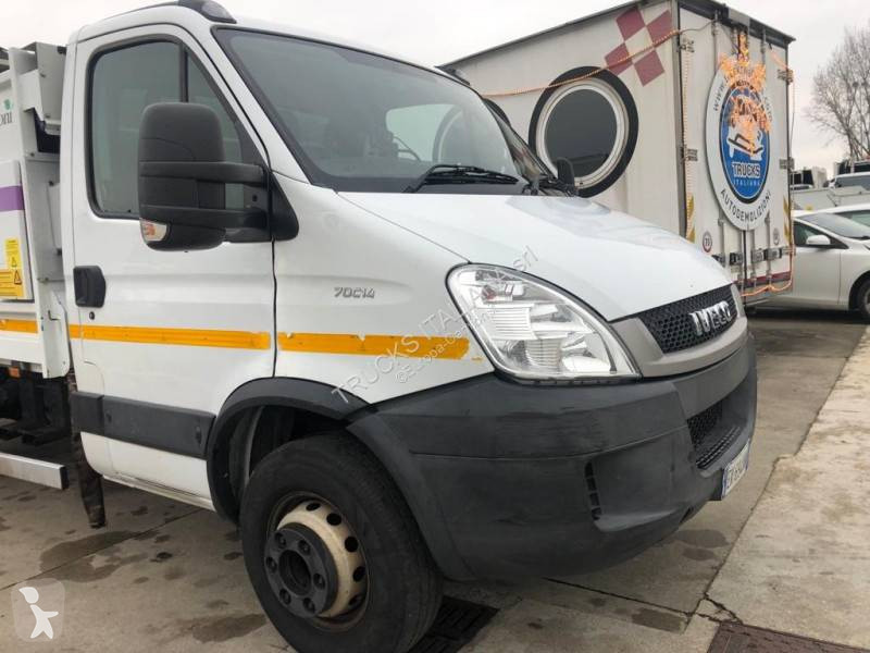 Silniční stroje Iveco 70C14 GUIDA A DESTRA...