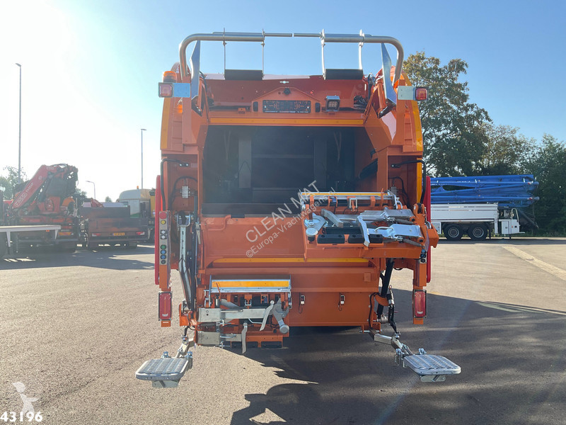 Vägmaskiner DAF FAG  260 Geesink 14m³ Split