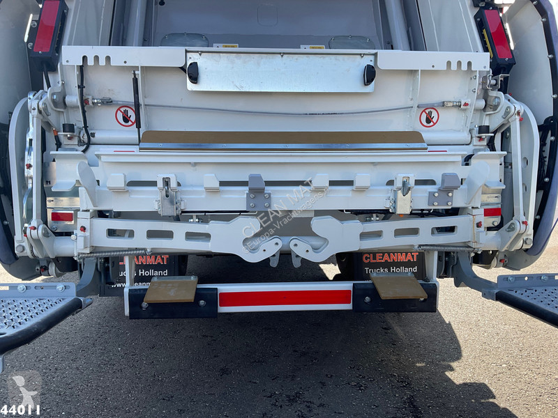 Veículo de limpeza / sanitário de estrada Fuso...