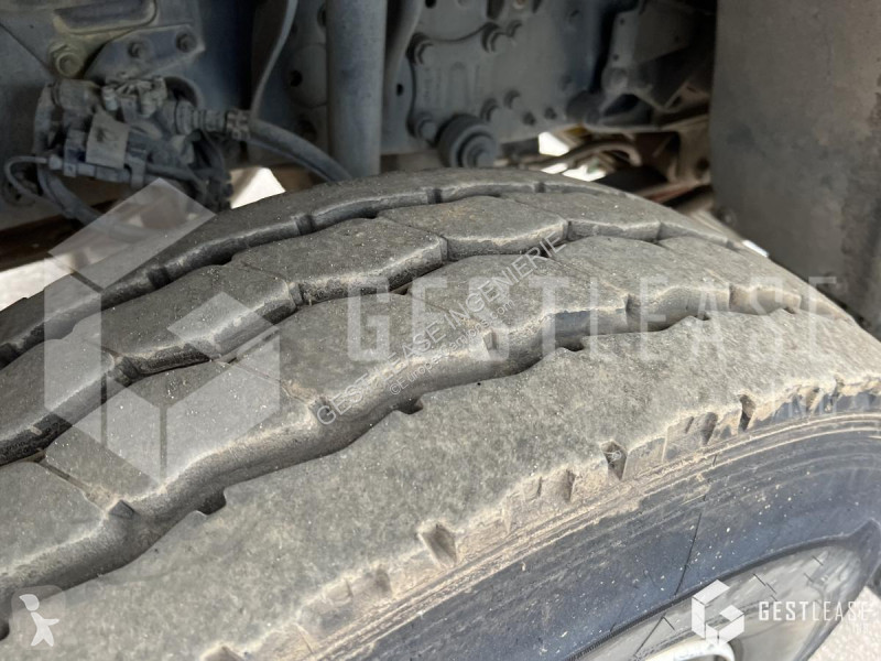 Silniční stroje Mercedes  AXOR 1833
