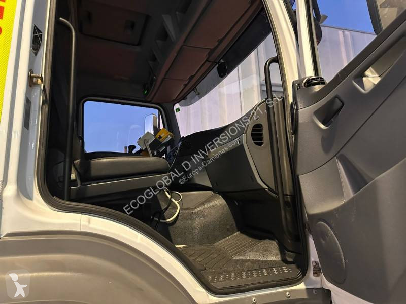 Vägmaskiner Mercedes