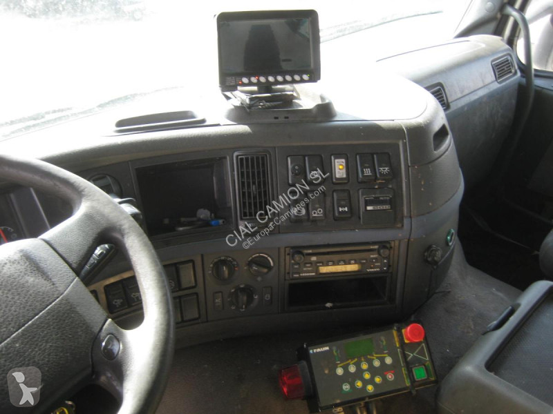 Vehículo de limpieza viaria Volvo 340