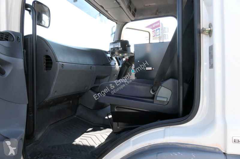 Silniční stroje Mercedes Atego 1518 LKO 4x2