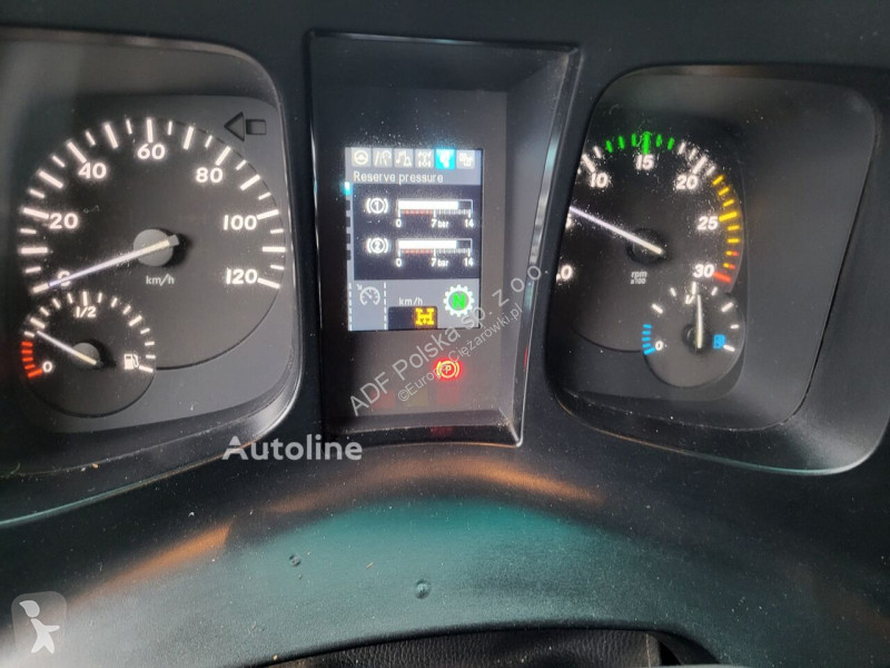 Utilaje pentru drumuri Mercedes L200