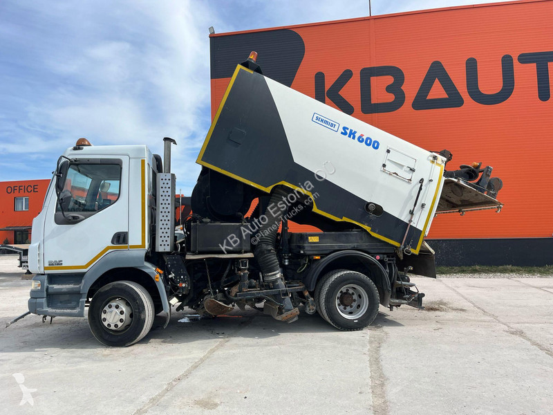 Vägmaskiner DAF 55180 4x2 Schmidt SK 600 Dual LP