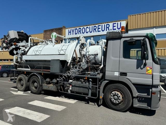 Silniční stroje Mercedes 2636