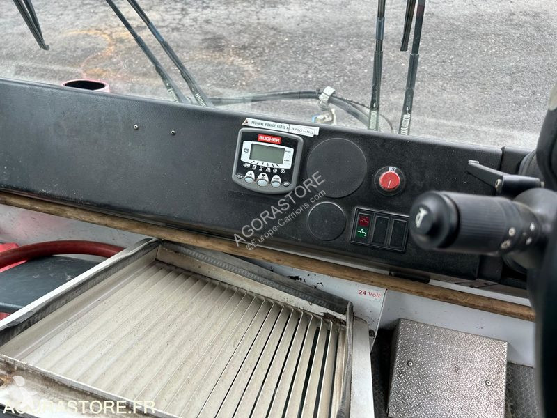 Utilaje pentru drumuri Bucher Schoerling...