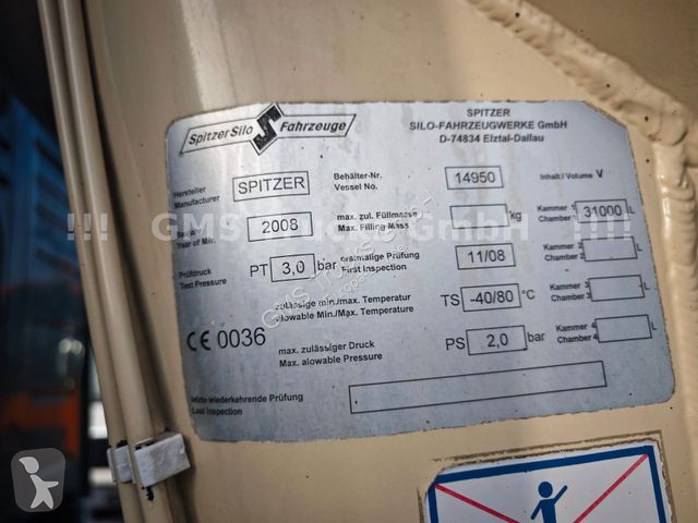 Semitrailer Mercedes Silo ood Spitzer eldbinder...