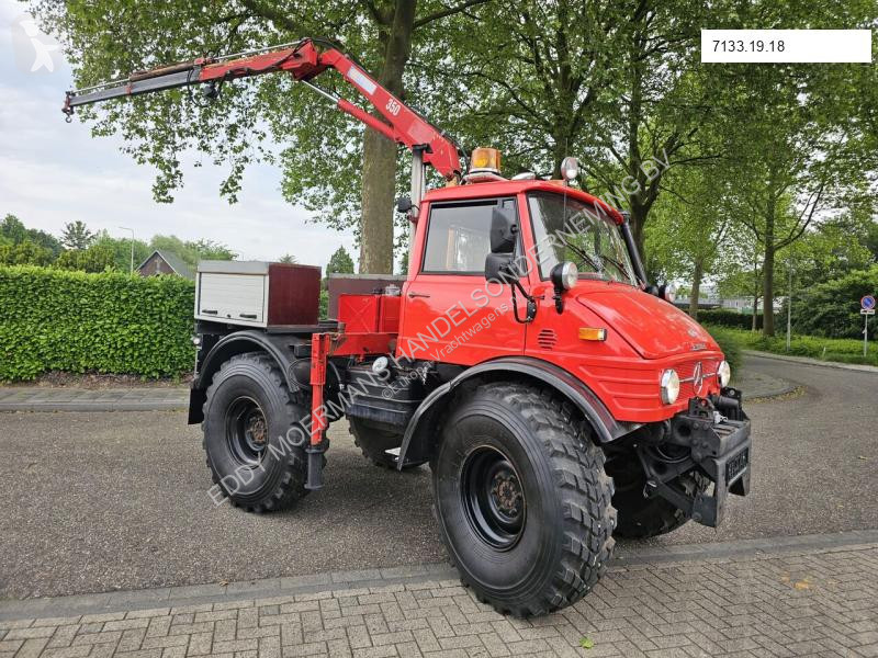 آلة لصيانة الطرق Mercedes 353 K2