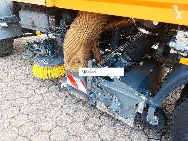 Utilaje pentru drumuri Mercedes 2032 A 4x4,...