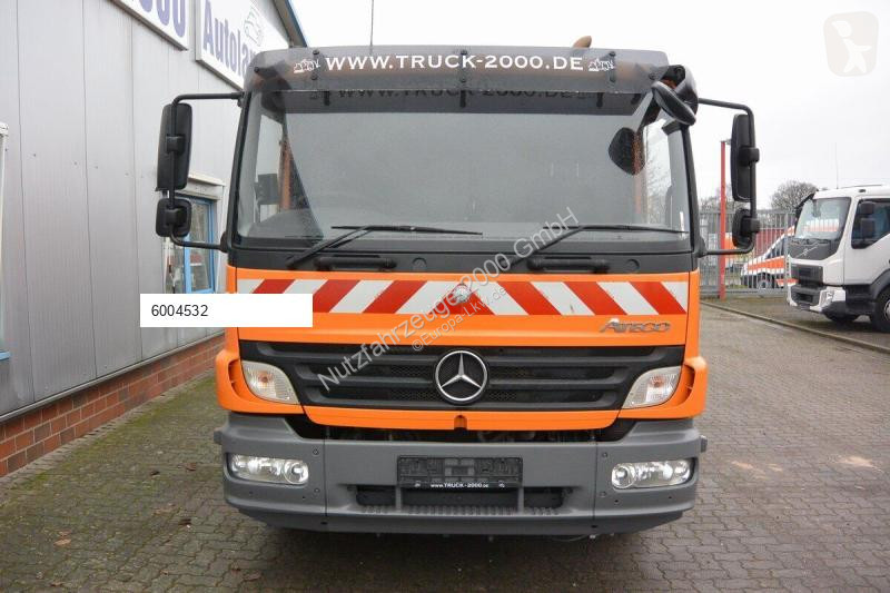 Silniční stroje Mercedes