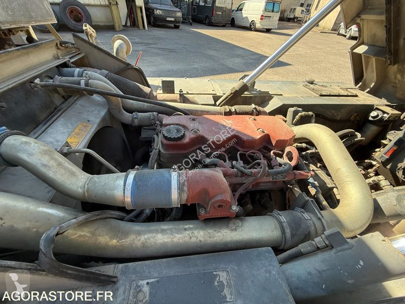 Utilaje pentru drumuri  C 560