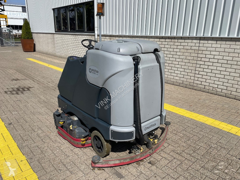 Gemeentevoertuig Nilfisk SC 6500 1300C