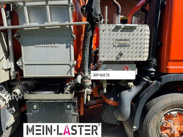 آلة لصيانة الطرق Scania 112