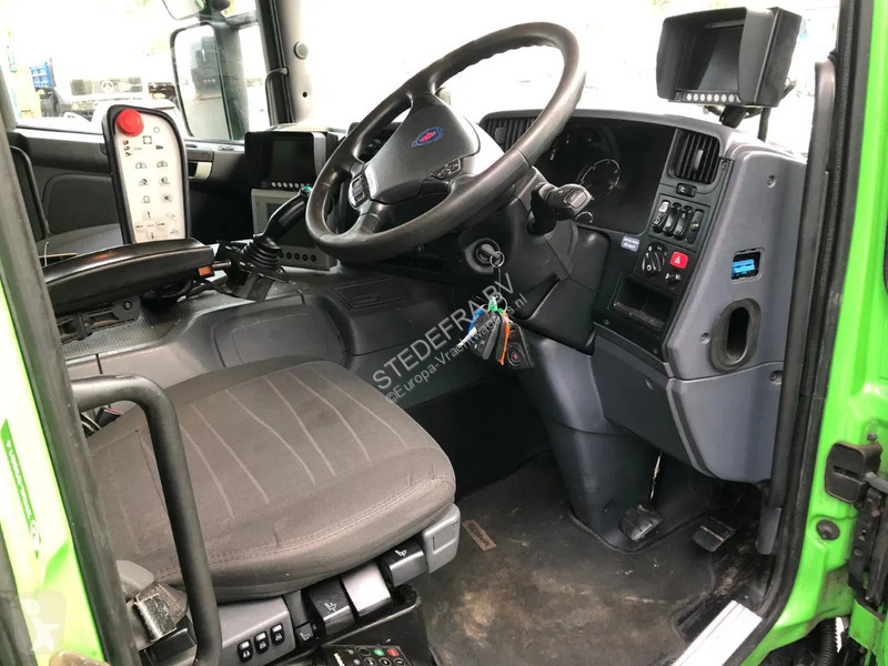 Engin de voirie Scania P310 , 6x2 , CN , Aut. ,...