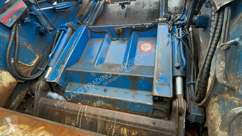 آلة لصيانة الطرق DAF CF 250 Daf CF250 75PC 6x2/4