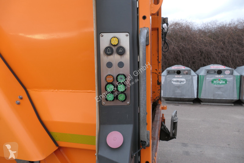 Engin de voirie Mercedes 2635 NGE-L62N Econic...