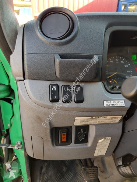 آلة لصيانة الطرق Mitsubishi Fuso Saugwagen,...