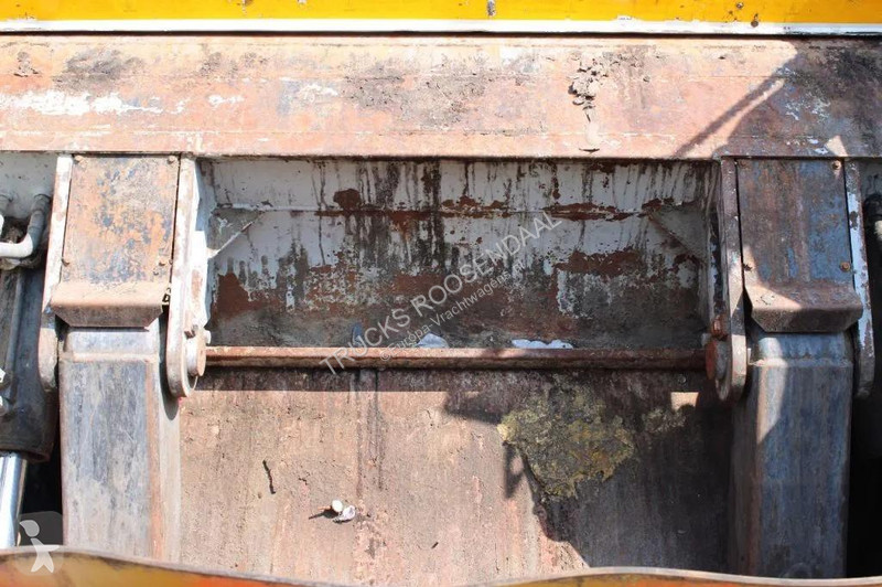 آلة لصيانة الطرق Iveco 270 CNG + GARBAGE + EURO...
