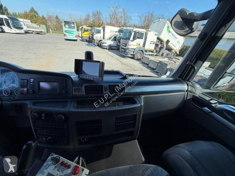 Utilaje pentru drumuri MAN
