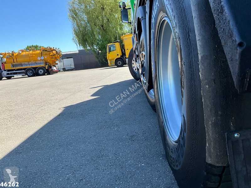 آلة لصيانة الطرق Scania P 280 eesink 20m³