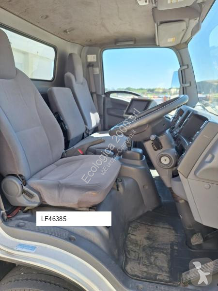 آلة لصيانة الطرق Isuzu SMD