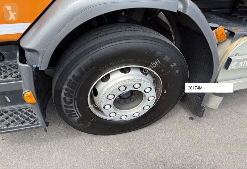 آلة لصيانة الطرق Volvo 638 FE Stummer /...