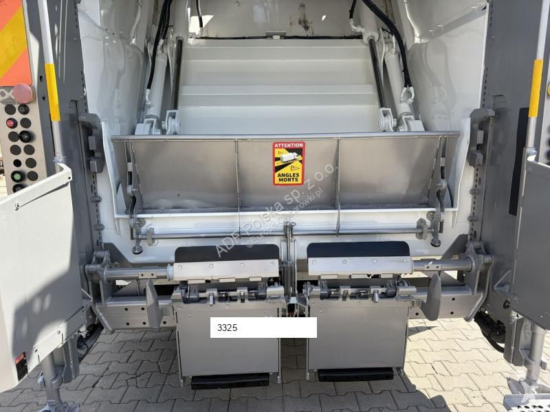 آلة لصيانة الطرق Scania VR5 LEV