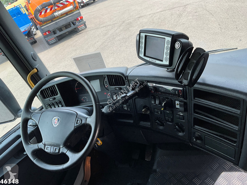 آلة لصيانة الطرق Scania 280 Zoeller 21m³ Just...