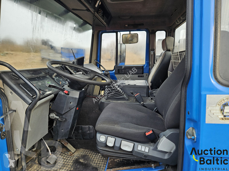 Komunálne vozidlo Volvo FL610 4X2