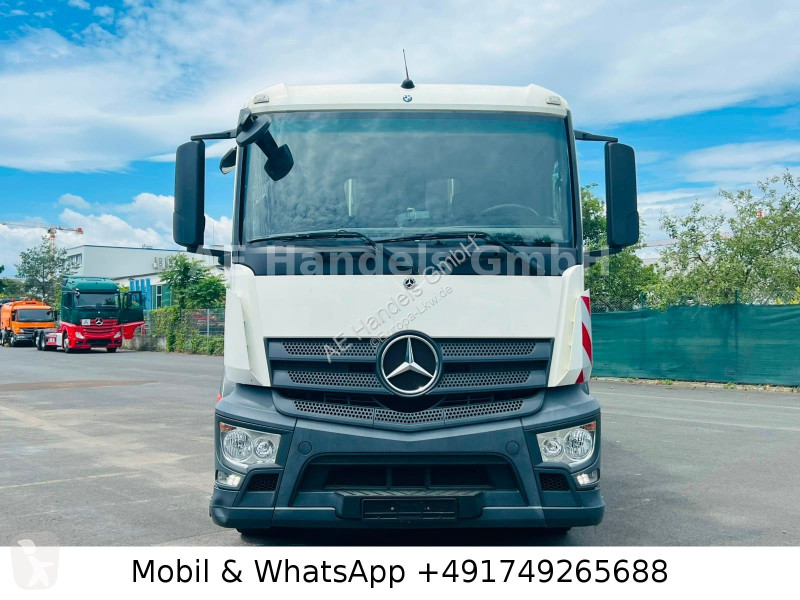 Engin de voirie Mercedes 2533 M BL Faun Zöller...