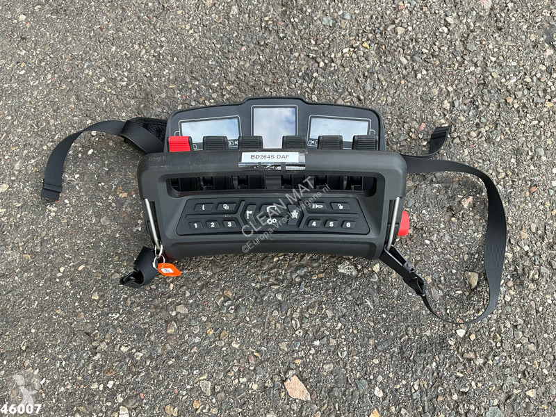 آلة لصيانة الطرق DAF XD N ELECTRIC