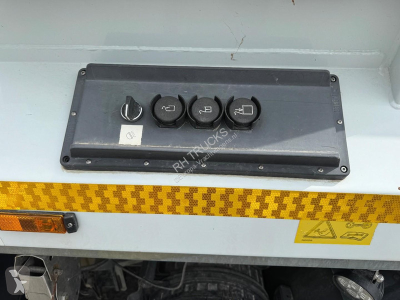 Engin de voirie Renault 310 DXI PREMIUM 6X2...