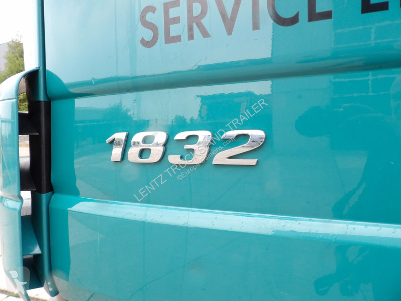 Engin de voirie Mercedes ACTROS...