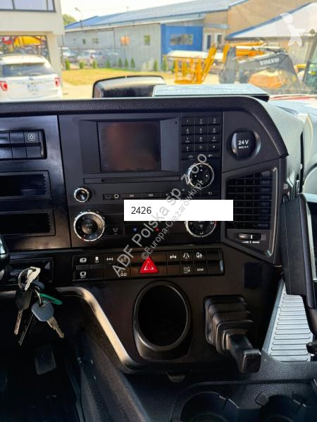 Коммунальная техника  Mercedes GPM IV