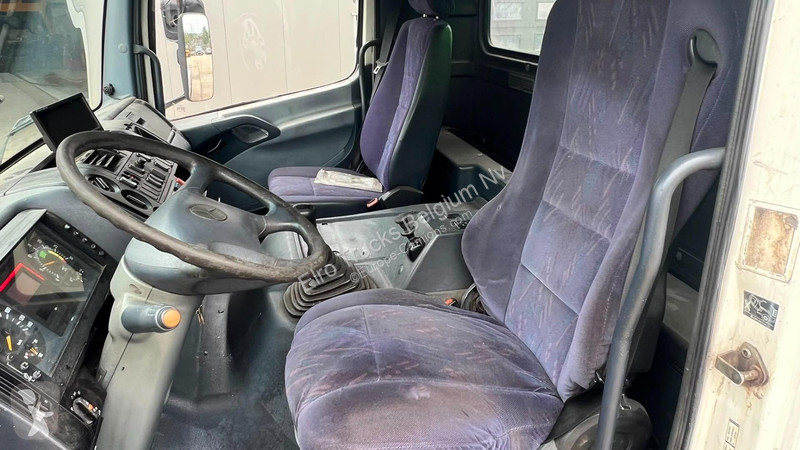 Vehículo de limpieza viaria Mercedes 2533...