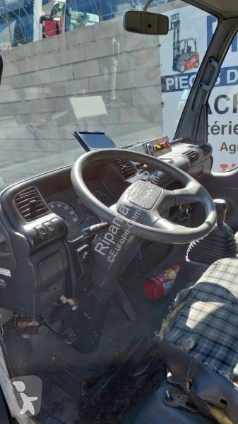 Коммунальная техника  Isuzu