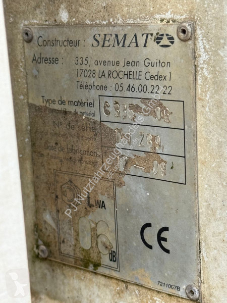 Vehículo de limpieza viaria Renault 270 DXI