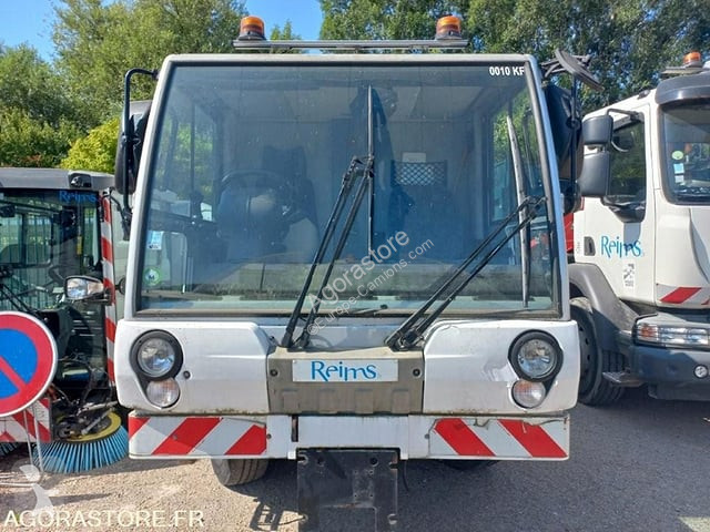 Silniční stroje