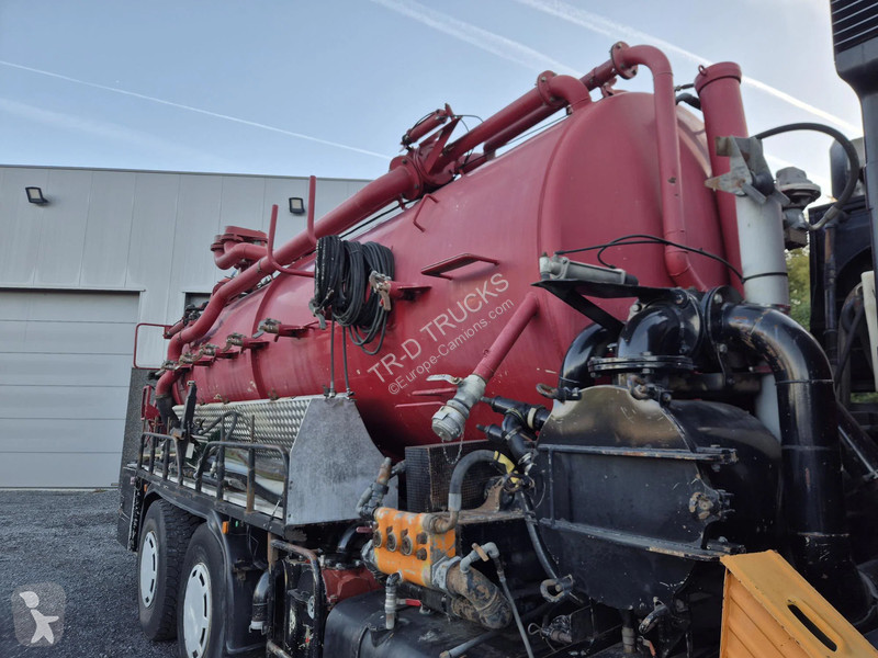 Коммунальная техника  MAN 27 364 HYDROCOUREUR -...