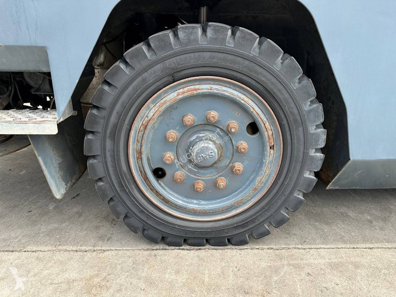 Коммунальная техника  Ravo 5002