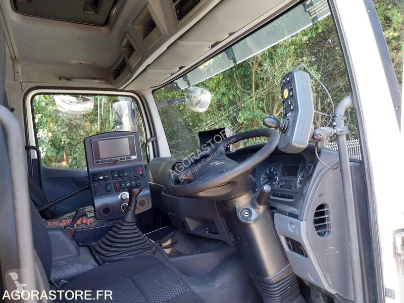 Vägmaskiner Mercedes ATEGO
